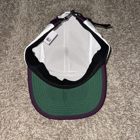 FILA Hat - Picture 6 of 7